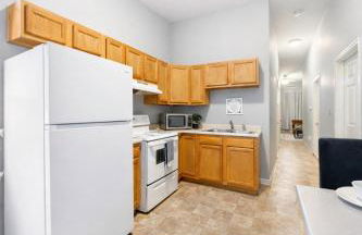 Cozy up with me! Longer stays! Free parking - Foto 13