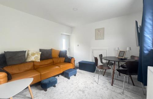 Modern 3 Bed House with Parking in Rothley - Foto 16