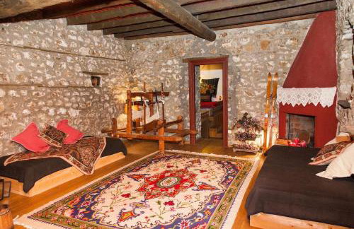 260m2 Unique Mountain House in Lilea Parnasos - Foto 6