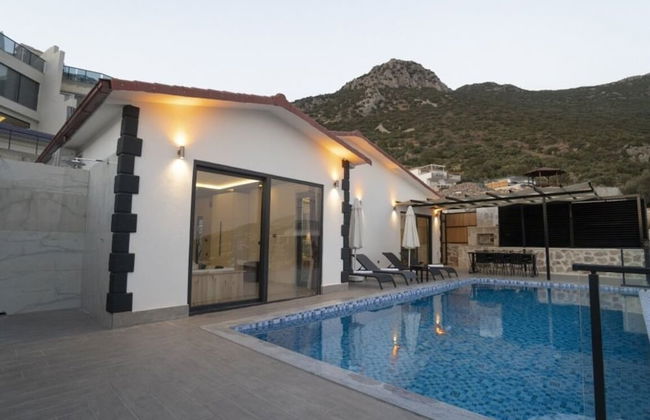 Villa Ebru 2 is 2 bed 4 Guests Luxury Villa - Foto 14