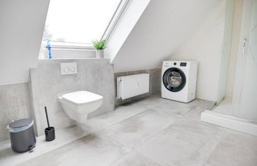 VIP Apartment A 64qm 4 Zi DG Wohnung klimatisiert großes Bad u Küche max 4 Gäste inklusive Schlafsofa - Foto 15