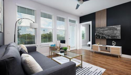 Chic 2BR-Southtown Near Rvrwalk, Dome & Conv - Foto 2