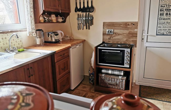 Cozy 1 Bed Cottage in Ognen, Near Karnobat, Burgas - Photo 6