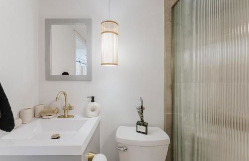 Waterfront Villa with Beach, Game Room, Cinema and Spa - Foto 19