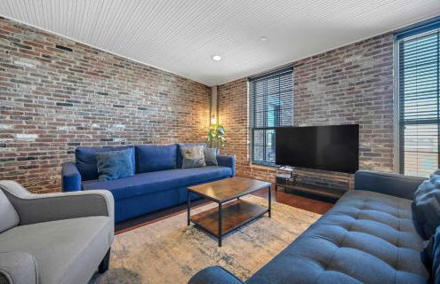 Ideal Spot Near 4th Street Live & Local Dining - Foto 9