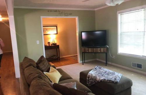 Quiet Kennesaw 3BR home - close to KSU, Lakepoint - Foto 40