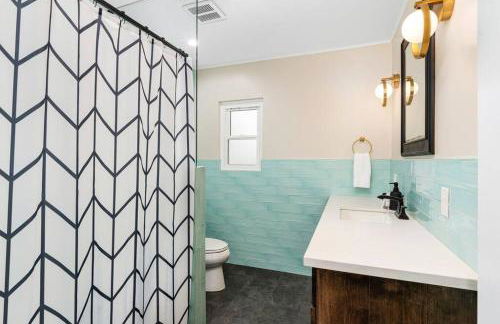 Designer 4 BR La Mesa Home w/ Yard and BBQ - Foto 8