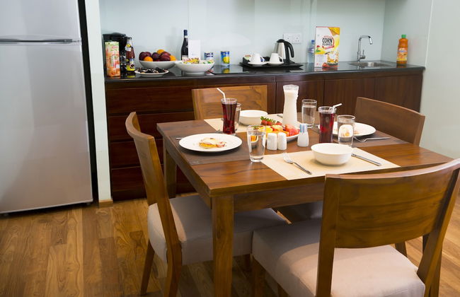 Ocean Edge Suites & Hotel Colombo - Foto 17