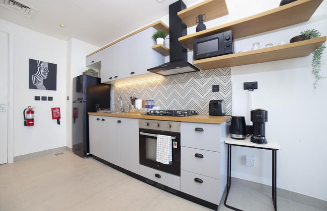 Modern Boho 1BR Sleeps4 Balcony Pool Gym Dxbhills - Foto 11