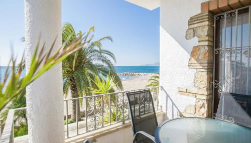 Mistral Seafront up. Vistas al Mar - Photo 5