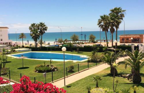 Magnifico apartamento en la Barrosa frente al mar - Foto 1