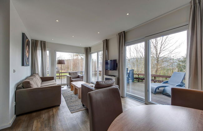 Detached Bungalow with Washing Machine near Lake - Foto 5