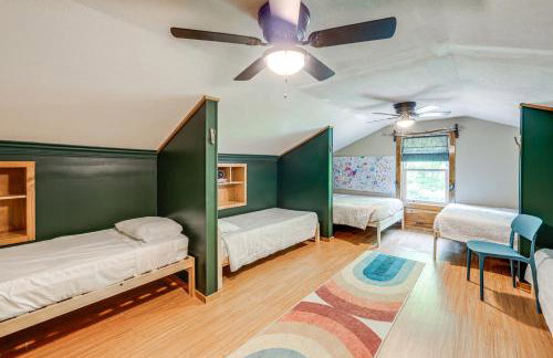 Oswegatchie River Cabin with Kayaks and Fire Pit! - Foto 17