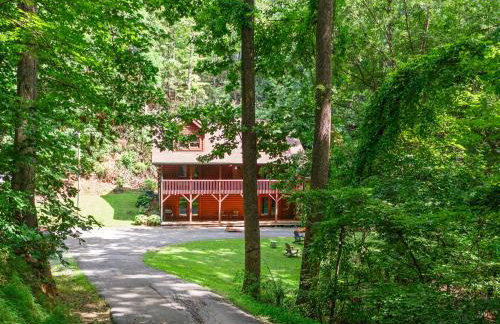 Cabin 3 Miles off I-40-hot tub-firepit-secluded better than a Hotel - Photo 40