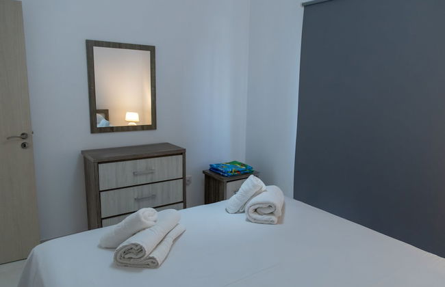 Long Beach Gardens 1 - Photo 27