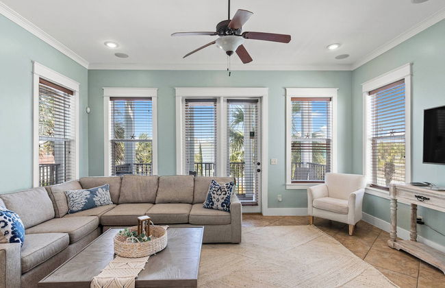 Lazy Beach - Photo 15