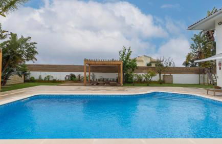 Blue Sky Villa by LovelyStay - Foto 48