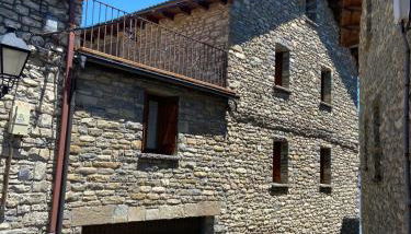 CASA PEDRO BERGUA - Photo 2