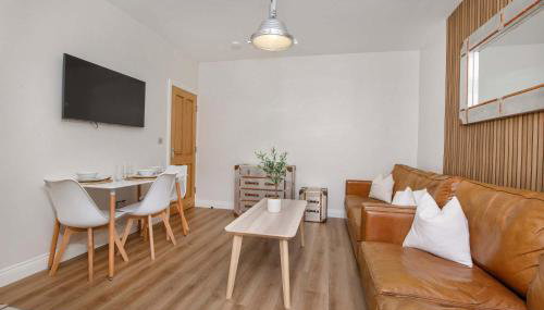 The Granville 4 bedroom house sleeps 7 - Foto 2