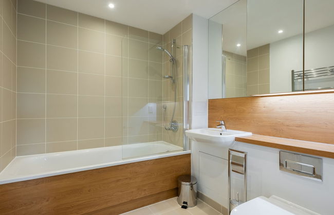 2 bed 2 Bath Greenwich Apart. - London - Foto 27