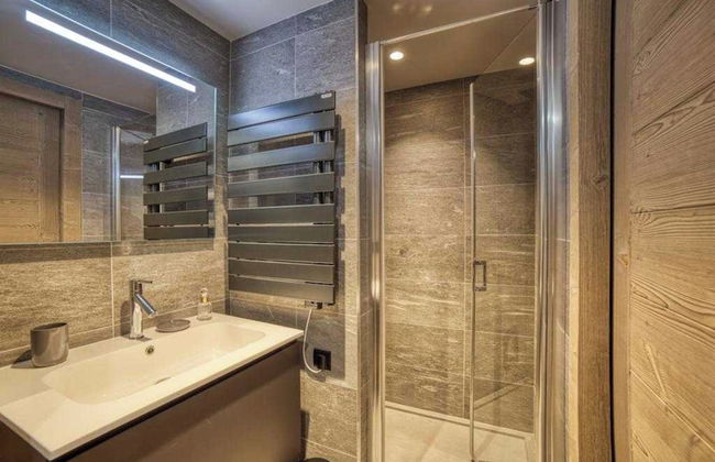 Luxurious 4-room Apartment With Swimming Pool, Gym, spa and Parking - Foto 18