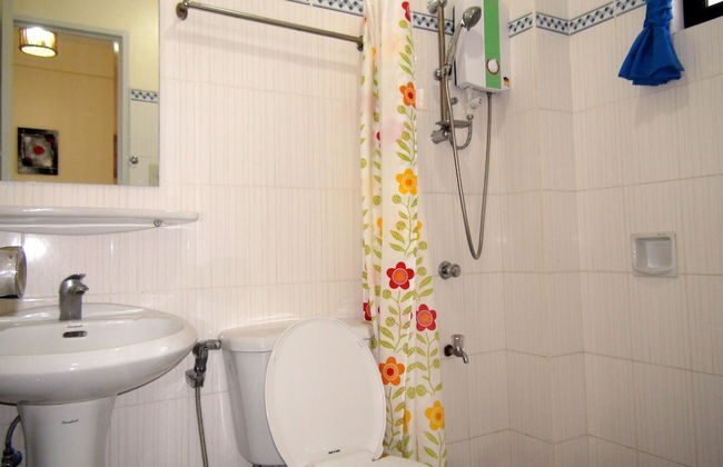 Squares Cafe and Apartments - Foto 28