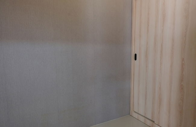 Spacious Studio With Extra Room At Grand Asia Afrika Apartment - Foto 15