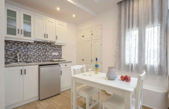 Sun Beach Hotel - Photo 52