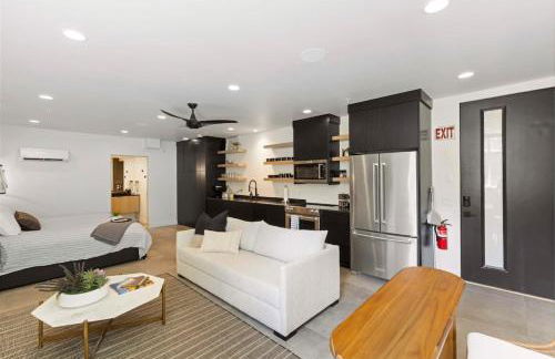 Zion Lofts Unit 4 - Photo 4