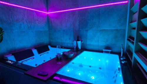 LoveRoom La Parenthèse Secrète - Foto 1