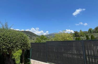 Villa au calme à Grasse avec piscine et spa privée - Foto 26