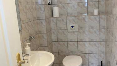 Schönes Goldstar Apartment Nr 3 in der Nähe Hannover Messe - Foto 4