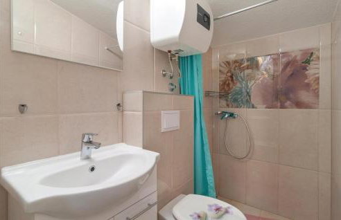 Acogedora Casa De 5 Habitaciones En Stomorska - Foto 32