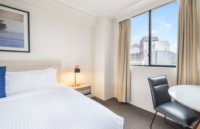 Oaks Sydney Castlereagh Suites - Photo 7