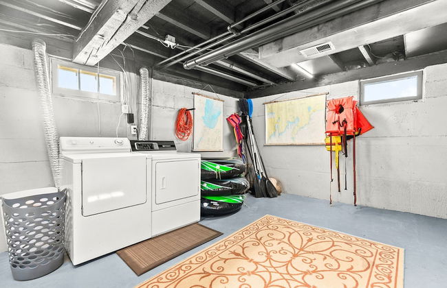 The Waterfront - Waterslide Game Room Sleeps 26 - Foto 63