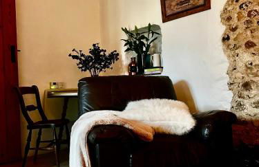 Smugglers Cottage Barn Conversion AONB with Pool & Jacuzzi - Foto 15