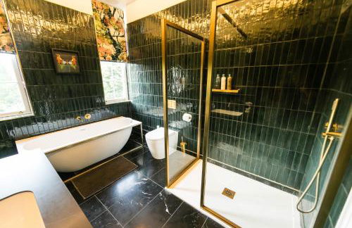 The West Wing at Hillthorpe Manor with Gardens & Private Hot Tub - Foto 46