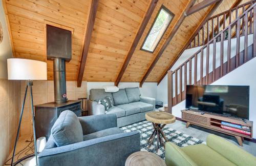 Deck and Grill A-Frame Cabin in Munds Park! - Foto 8