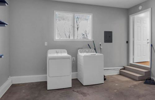 Lake Barkley Retreat - Newly Renovated - 5 BR - Foto 53