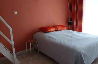 Le clos des romarins Gîte le COQUELICOT - Foto 2