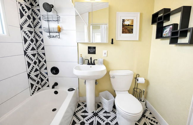 Lakeside Charm in Ocean Beach - Foto 12