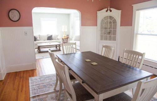 The Homestead Historic Charm & Big Backyard - Foto 6