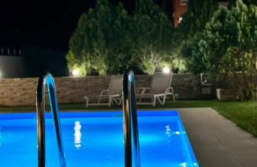 Villa Rose Ground Floor - Private Swimming Pool Garden - Foto 14