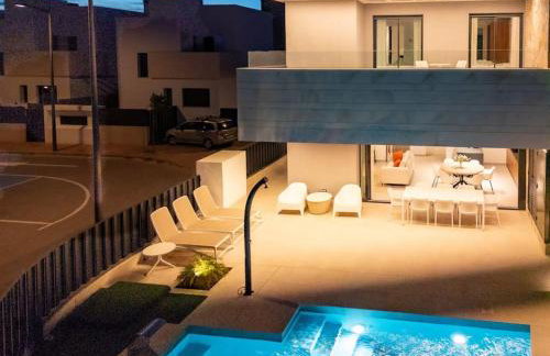 Luxueuze villa met verwarmd zwembad - Foto 6