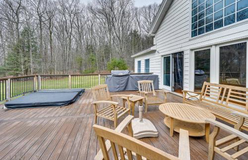 Monterey Home with Hot Tub, Pool and Game Room! - Foto 37