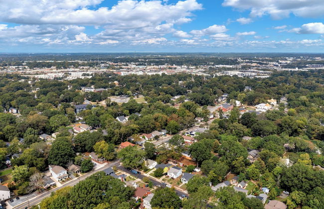 Stylish 4BR Haven Backyard and Fire Pit - Foto 50