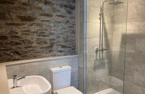 FROM BBC1s BEYOND PARADISE - - Prospect House - - 17th Century Character COTTAGE - - CONNECTING APARTMENTS - - Kids Bunk Room - - Free Public Parking - Foto 21