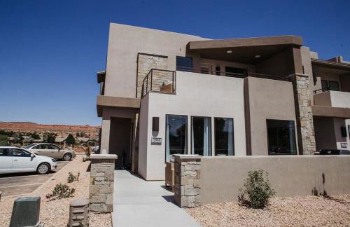 Townhome w Private Hot Tub Air Hockey and more - Foto 41