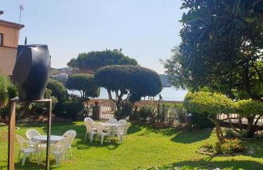 Casa con jardín a 30 metros de la playa. AT. - Foto 44