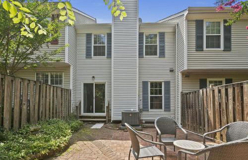 Sleeps 6, Nature trails, 40 Mins to DC, 2 cars MAX - Foto 26